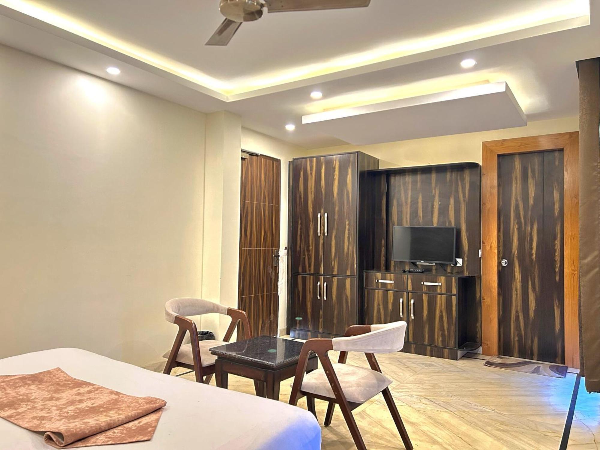 The Lalita'S Majestic Pines Bed & Breakfast Kasauli Exterior photo